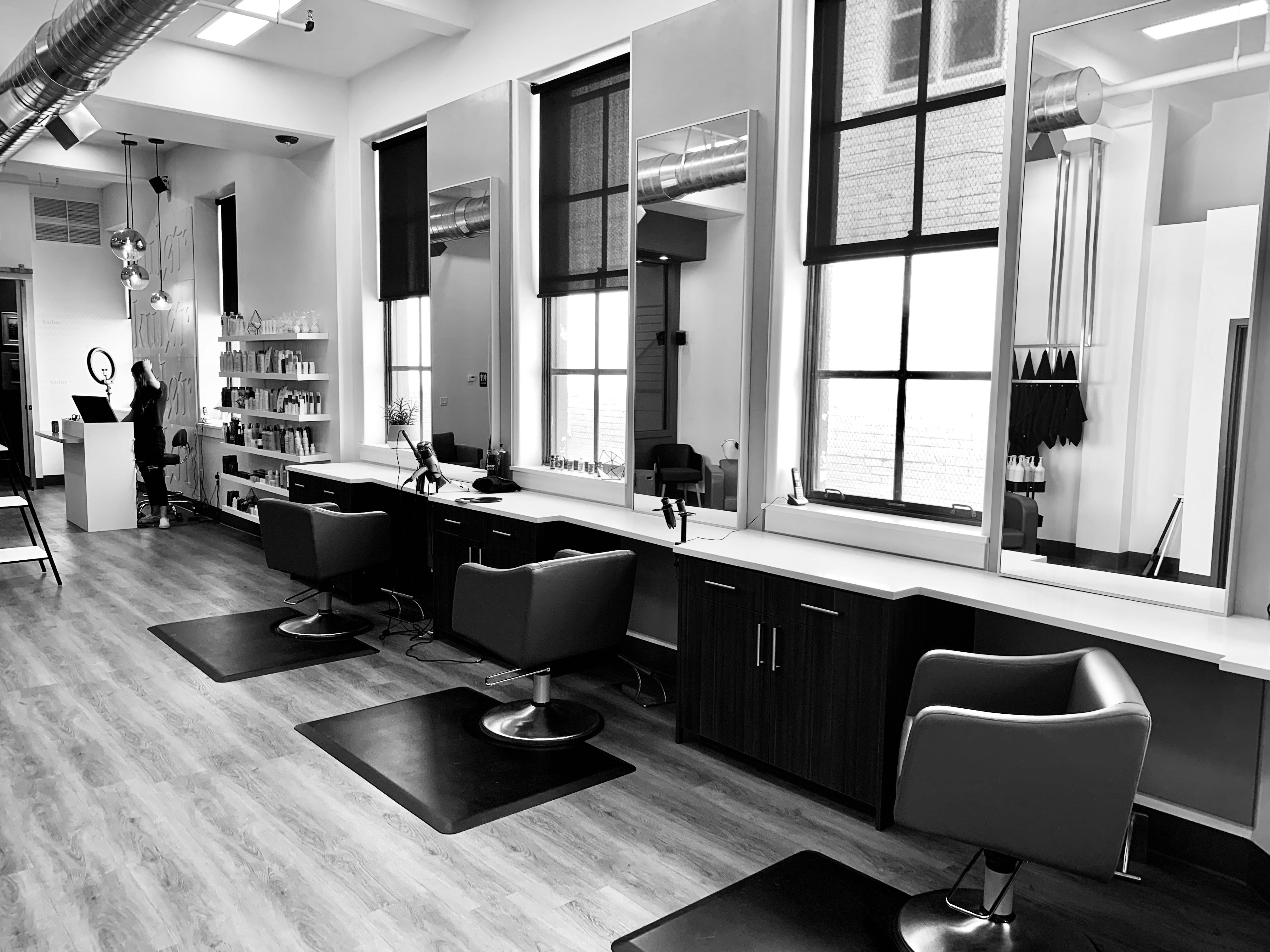 gallery-1 Salon Franchise In India